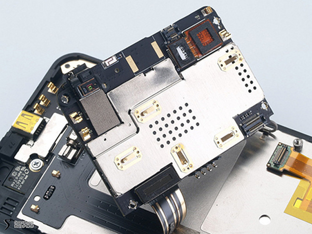 Meizu M9 Taken Apart