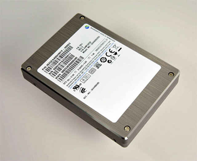 Samsung samples MLC based SSD for enterprise class storage Samsung samples MLC based SSD for enterprise class storage