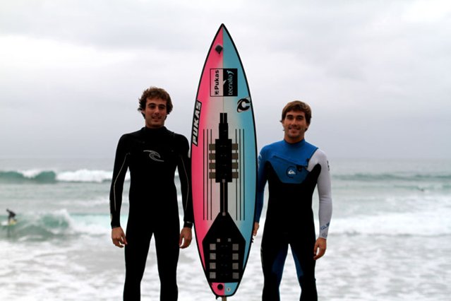 Pukas and Technalia advanced surfboard