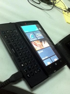 Sony Ericsson QWERTY Windows Phone 7 device